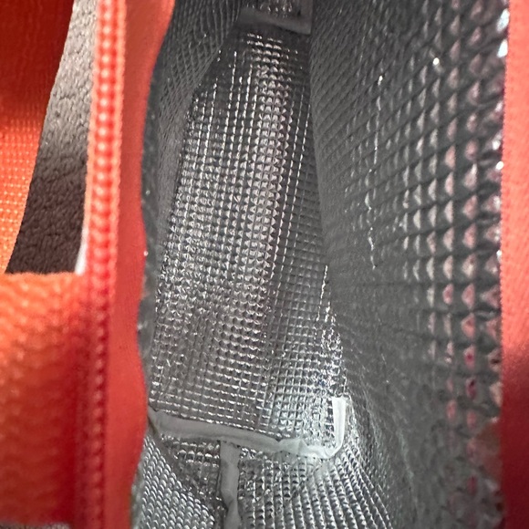 Thirty One small llama cooler bag - Picture 3 of 4